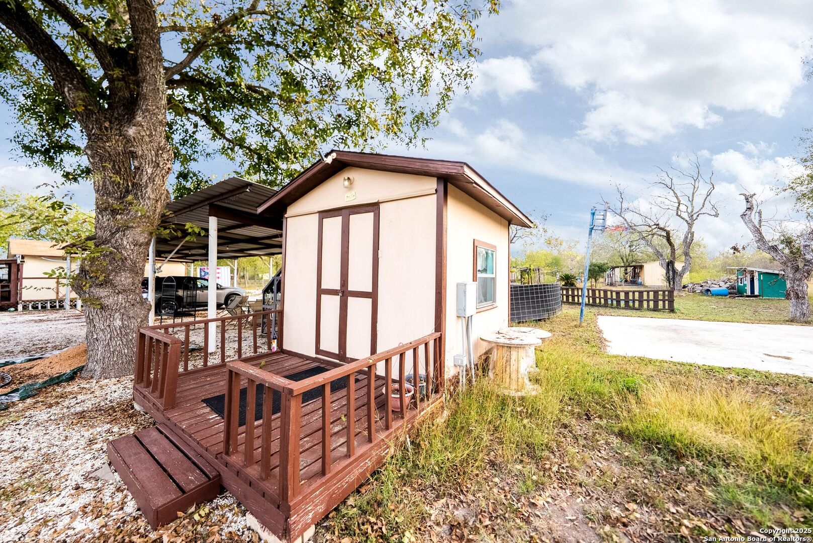 256 County Road 5716 Lytle, TX 78052 - Photo 41 of 59