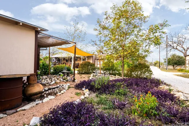 $380,000 | 256 County Road 5716, Lytle, TX 78052