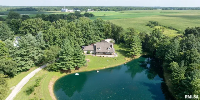 $410,000 | 8200 New City Road, Rochester, IL 62563