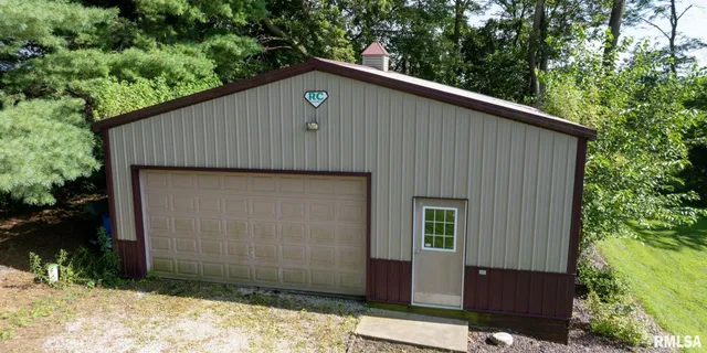 $410,000 | 8200 New City Road, Rochester, IL 62563