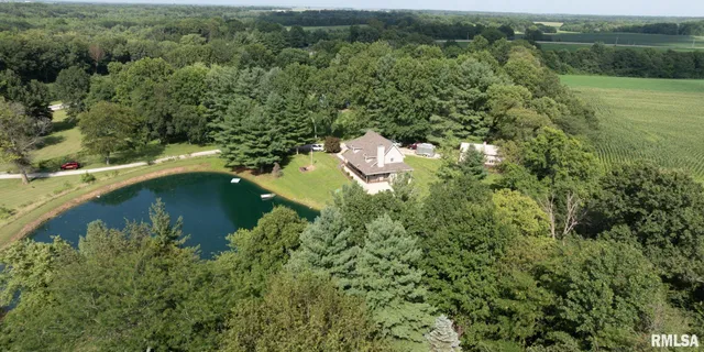 $410,000 | 8200 New City Road, Rochester, IL 62563