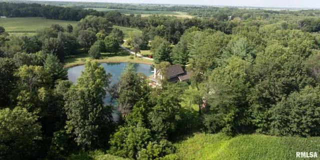 $410,000 | 8200 New City Road, Rochester, IL 62563