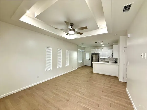 $1,050 | 5701 Ozark Avenue, Unit 3, Mission, TX 78573