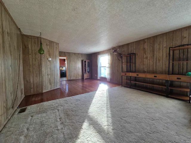 $439,000 | 10456 North 50th Road East, Plainville, IN 47568