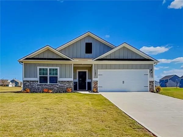$2,165 | 1201 Fendt Drive, Locust Grove, GA 30248