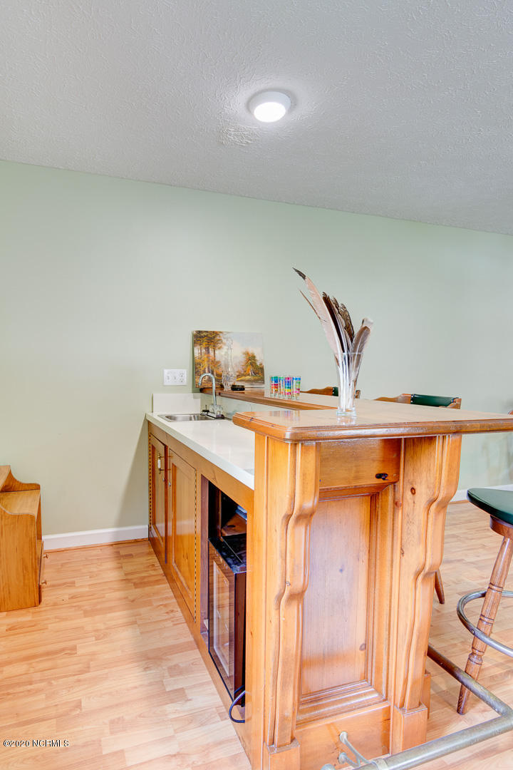 310 Mt Pleasant Road New Bern, NC 28560 - Photo 26 of 68 Wet Bar with Sink in Theatre/Game Room