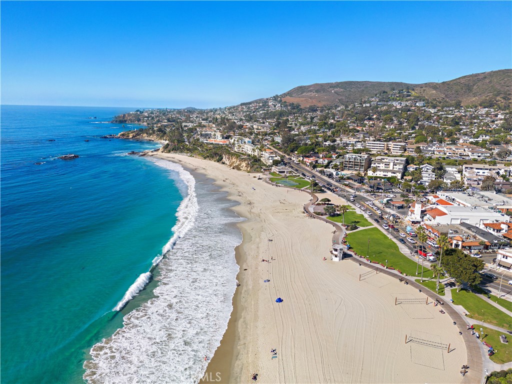 750 Griffith Way Laguna Beach, CA 92651 - Photo 69 of 73 Gorgeous aerial of Main Beach Laguna