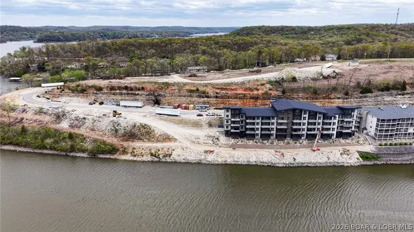 $520,000 | 700 Pershing Drive, Unit 406, Camdenton, MO 65020