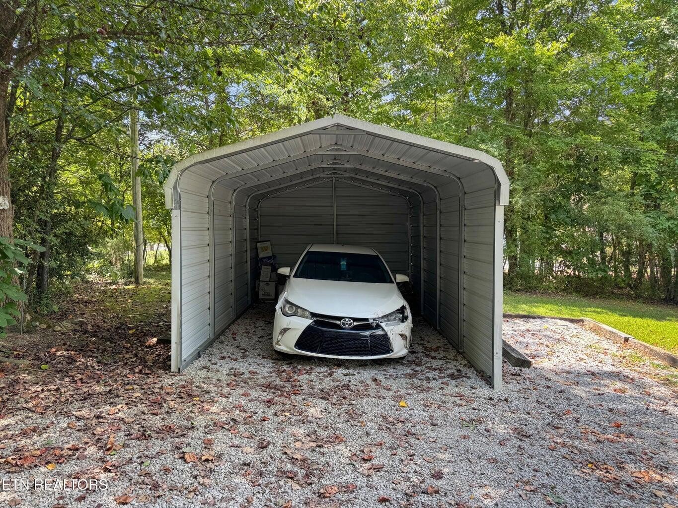 160 Casey Road Harriman, TN 37748 - Photo 22 of 30 a view of a small house with a yard