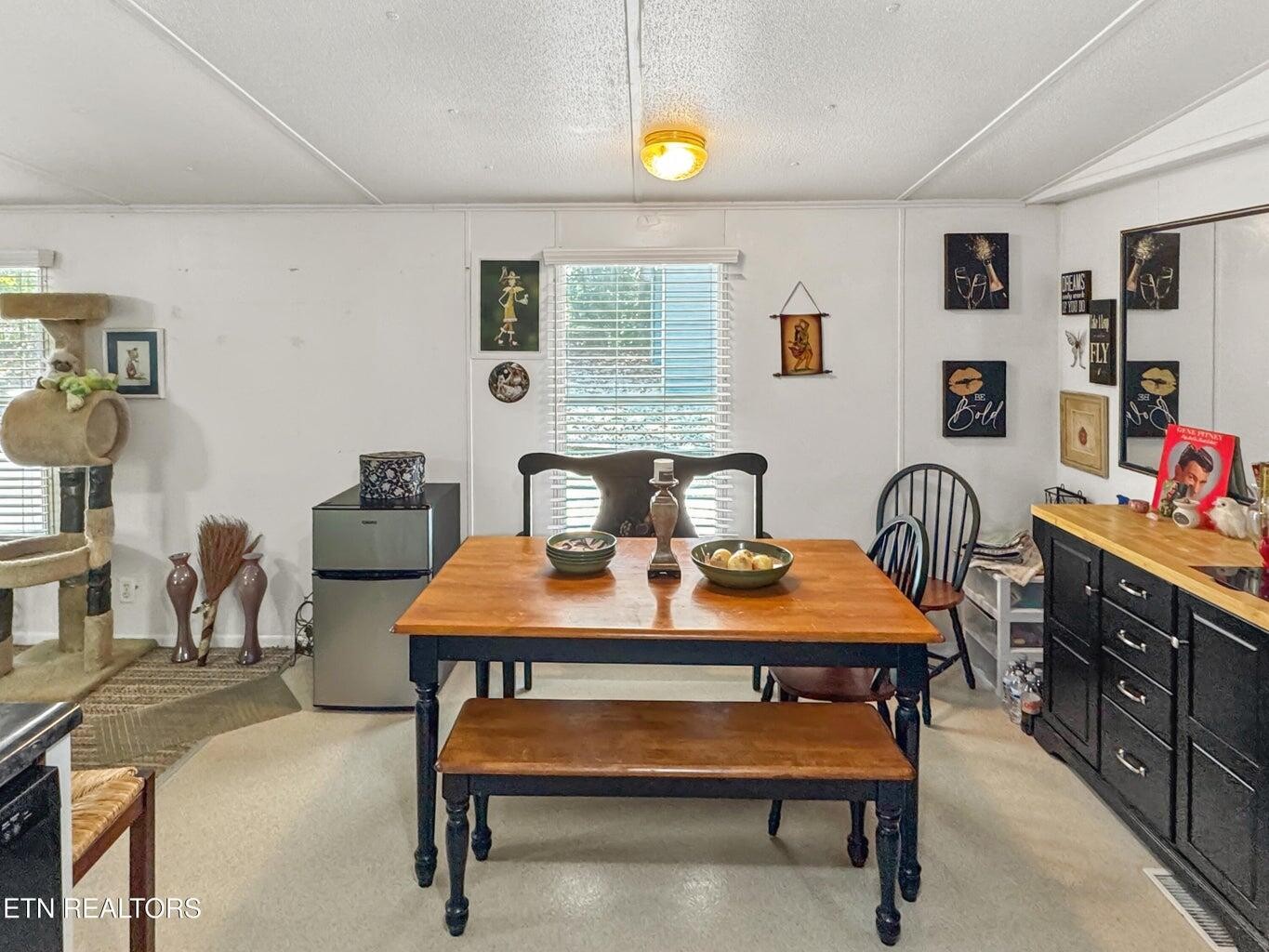 160 Casey Road Harriman, TN 37748 - Photo 6 of 30 a view of a dining room with furniture