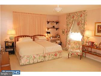 508 Hamilton Road Merion Station, PA 19066 - Photo 6 of 12 Bedroom - Main