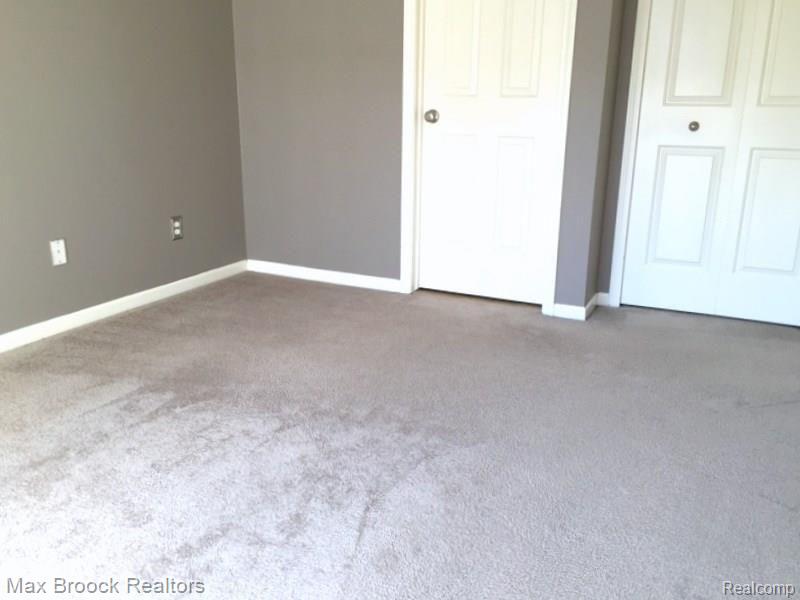 1092 Faulkner, Unit 63 Troy, MI 48083 - Photo 26 of 42