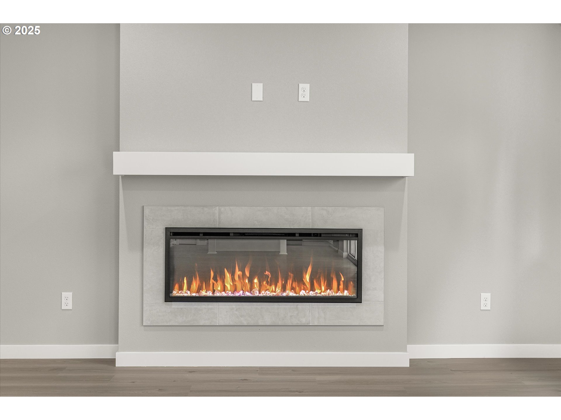 296 Southwest Mawrcrest Avenue Gresham, OR 97030 - Photo 18 of 35 a black and white photo of a fireplace