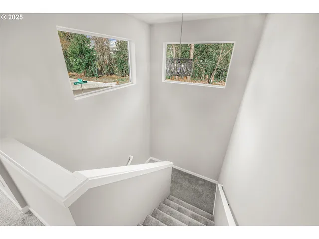 $558,700 | 296 Southwest Mawrcrest Avenue, Gresham, OR 97030