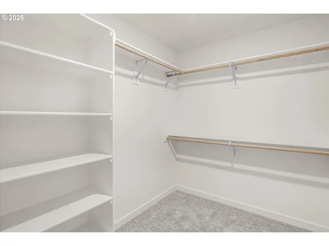 $558,700 | 296 Southwest Mawrcrest Avenue, Gresham, OR 97030