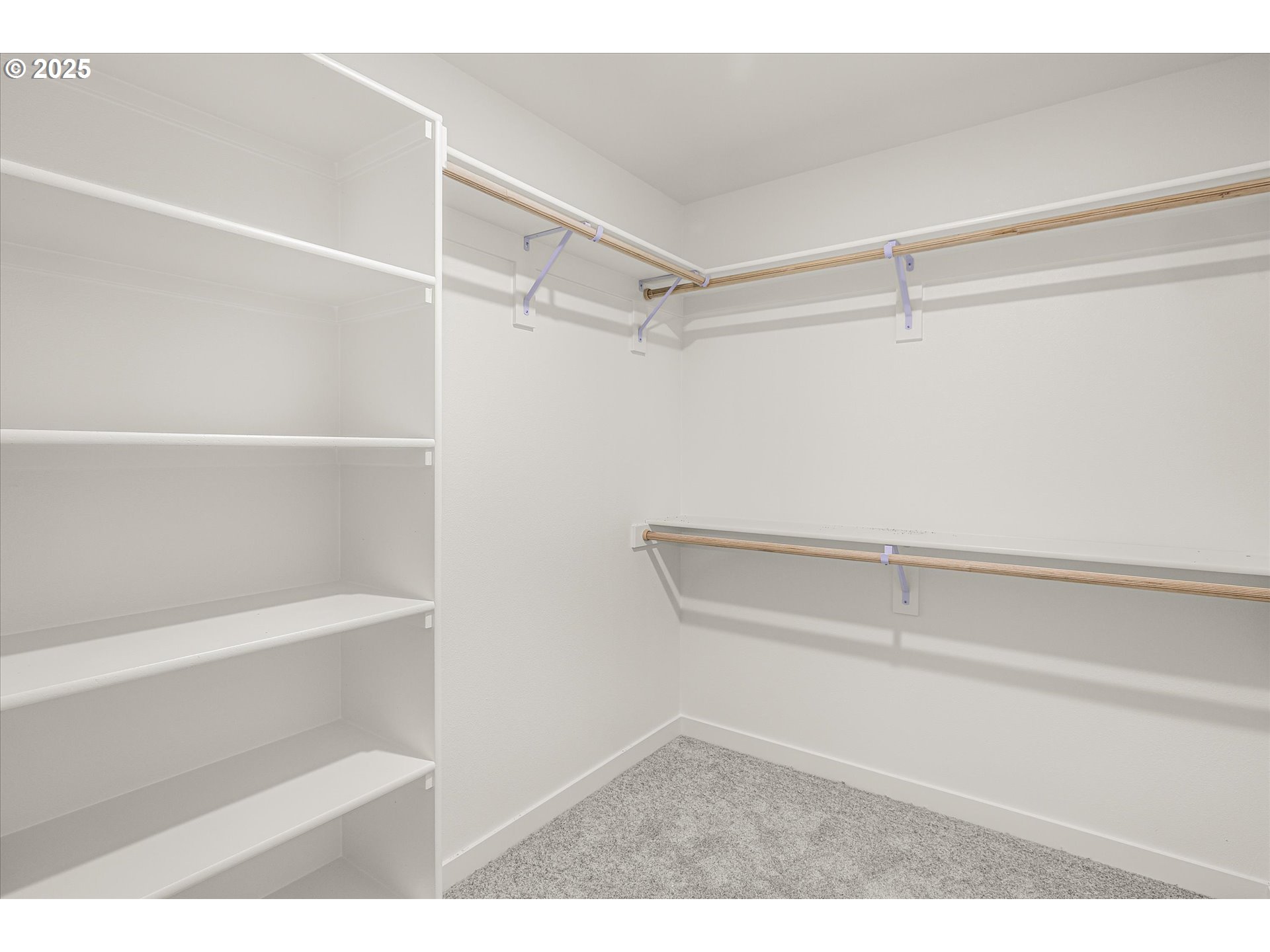 296 Southwest Mawrcrest Avenue Gresham, OR 97030 - Photo 28 of 35 a view of an empty walk in closet