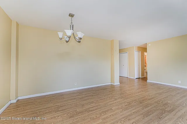 $290,000 | 1100 Clove Road, Unit 60 | Silver Lake