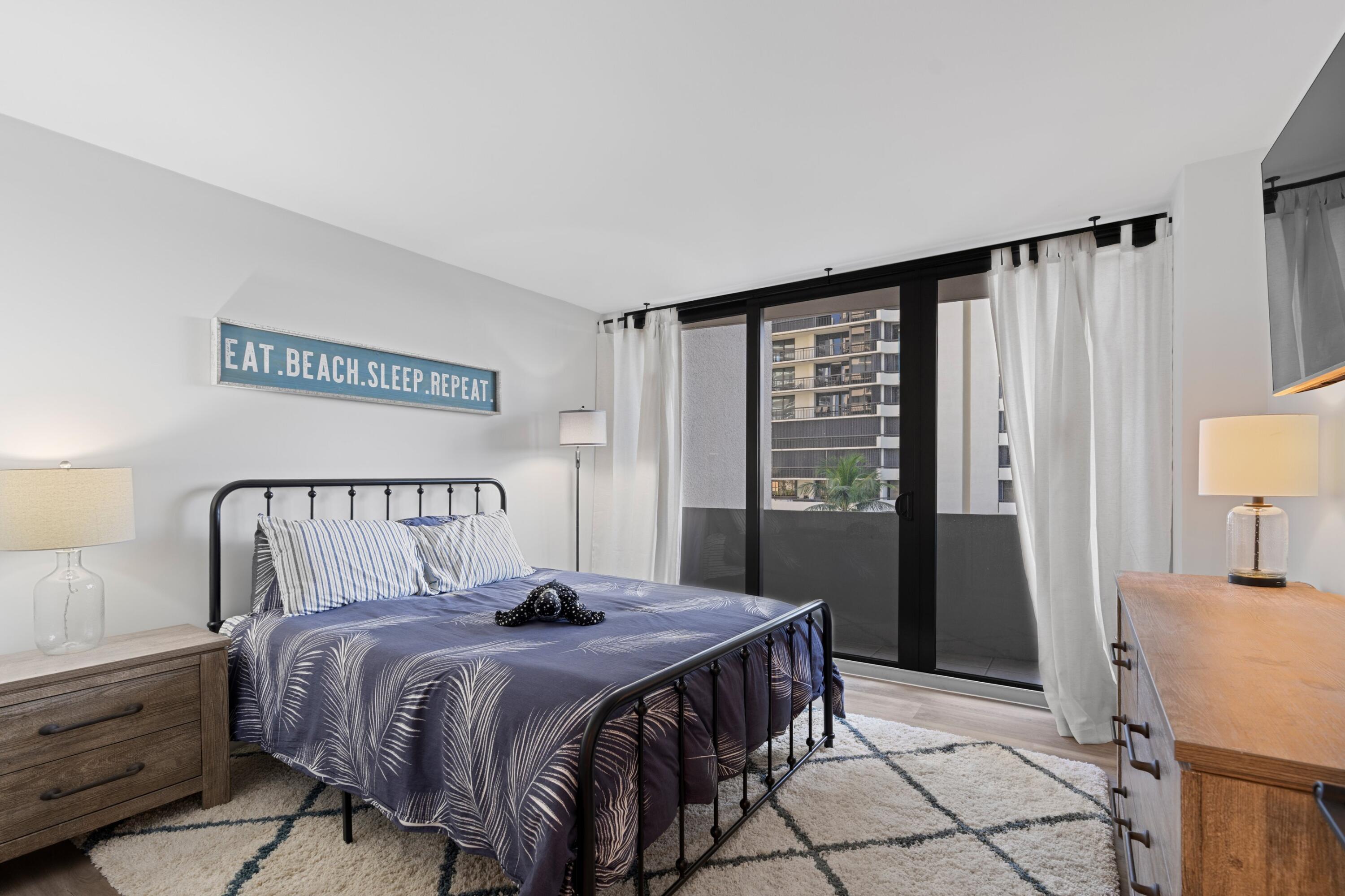 4200 North Ocean Drive, Unit 2304 Singer Island, FL 33404 - Photo 16 of 28 DSC07086.jpg-SMALL