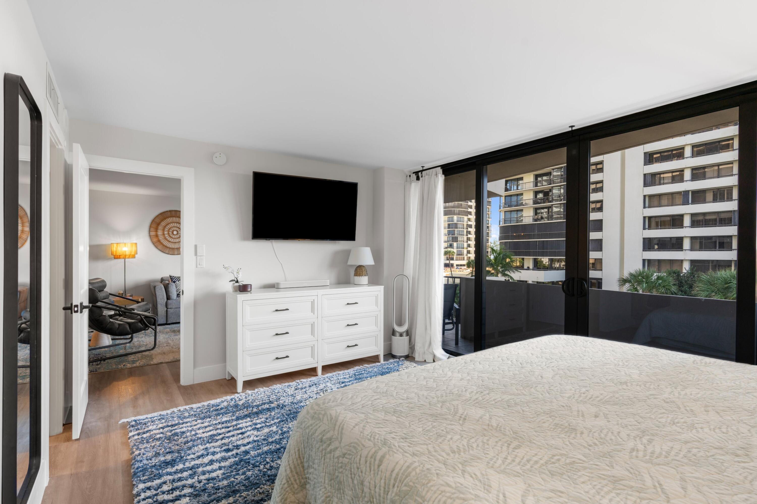 4200 North Ocean Drive, Unit 2304 Singer Island, FL 33404 - Photo 10 of 28 DSC07175-Edit.jpg-SMALL