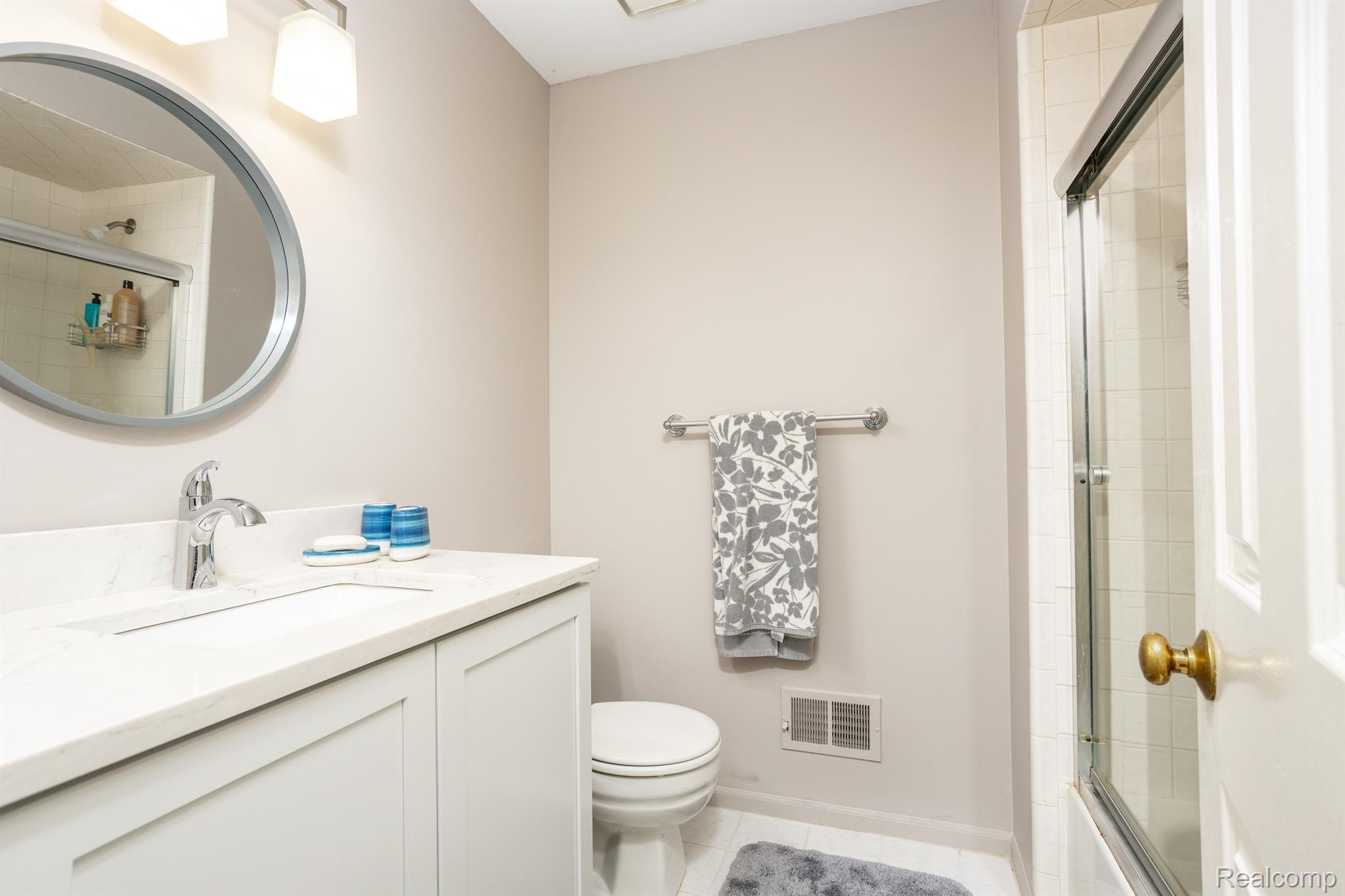 821 Ludlow Avenue Rochester, MI 48307 - Photo 24 of 46 Gallery Image 24