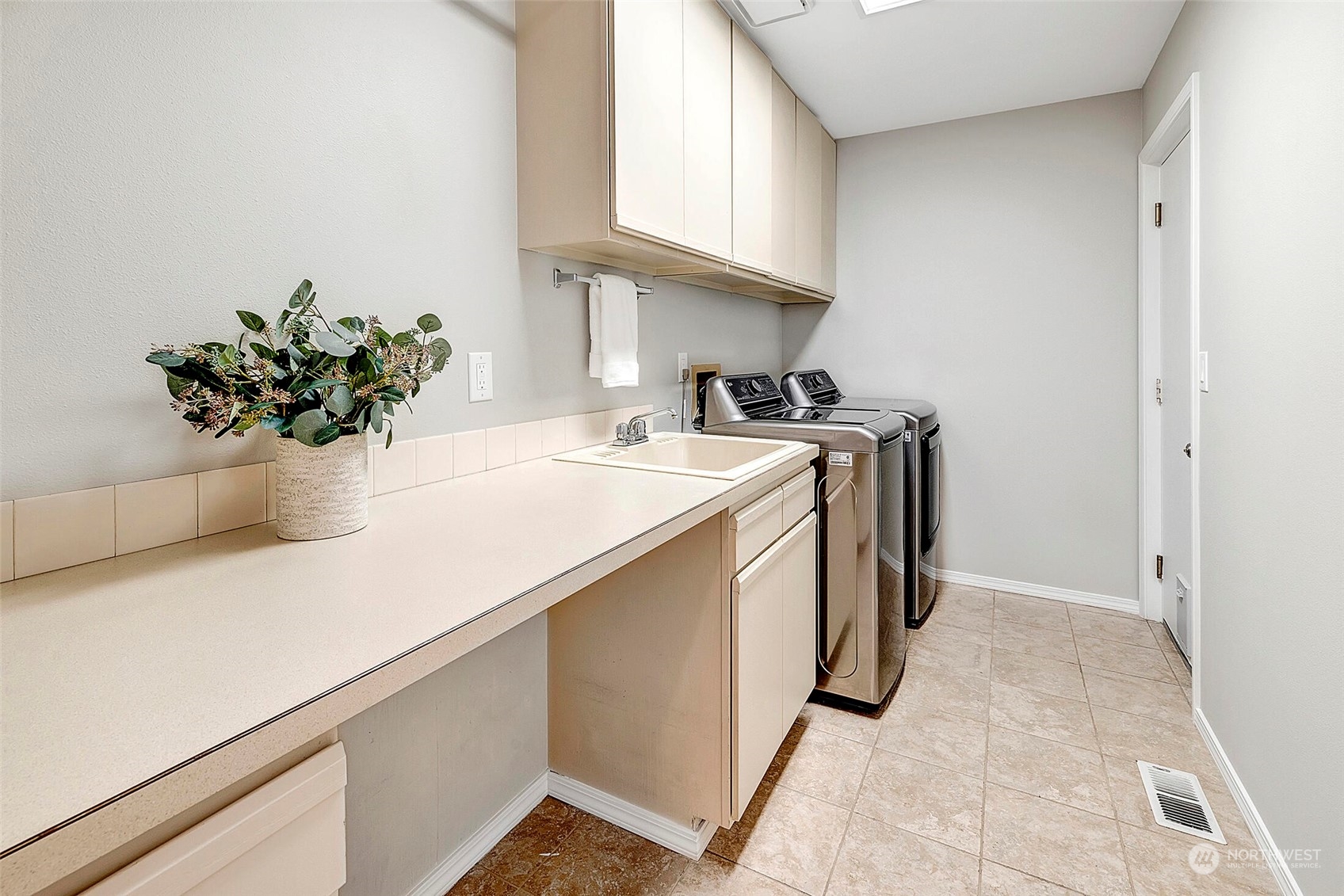 23310 14th Place West Bothell, WA 98021 - Photo 29 of 34