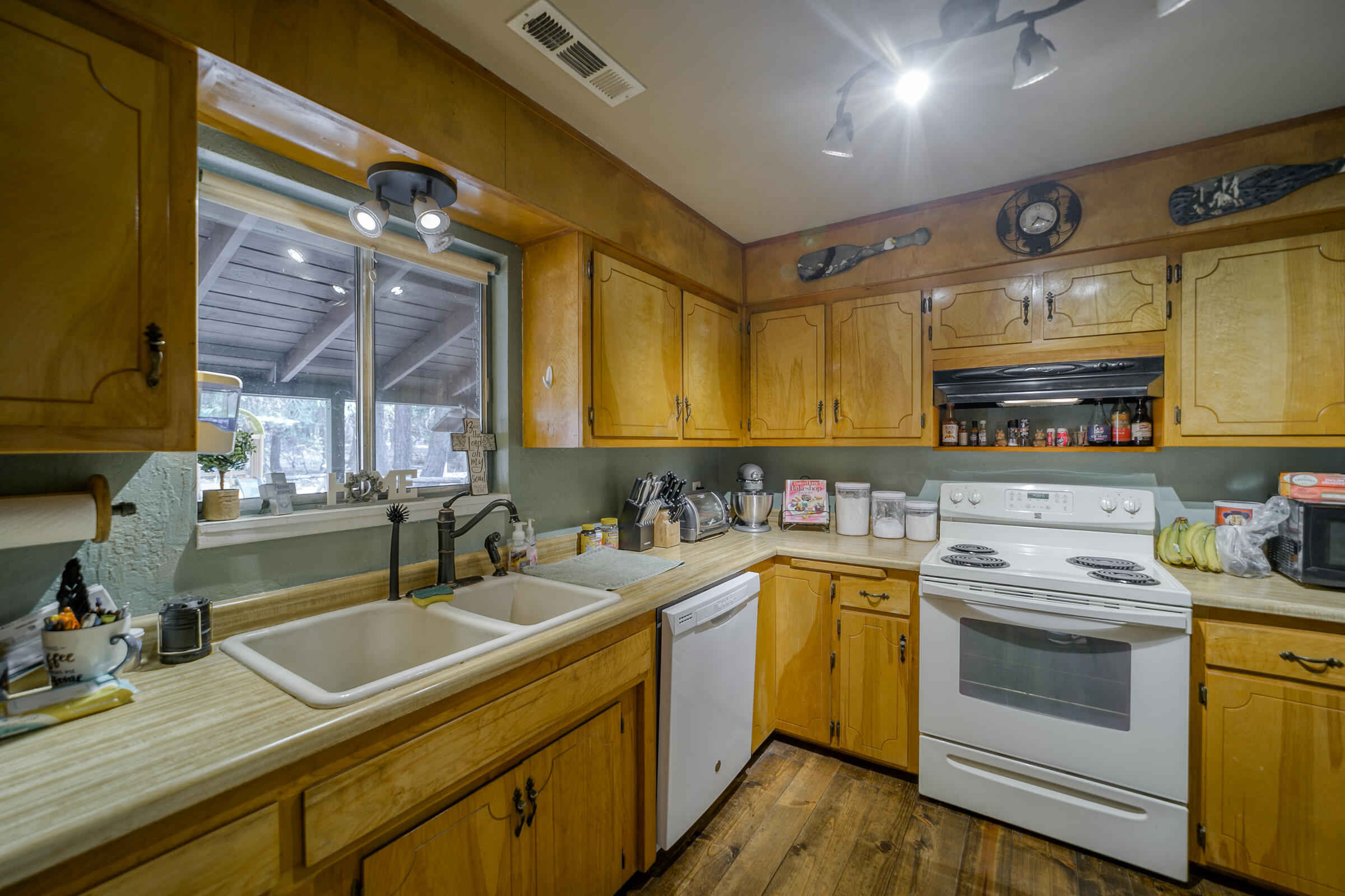 34740 Timber Ridge Road Shingletown, CA 96088 - Photo 12 of 70 HV7A5833