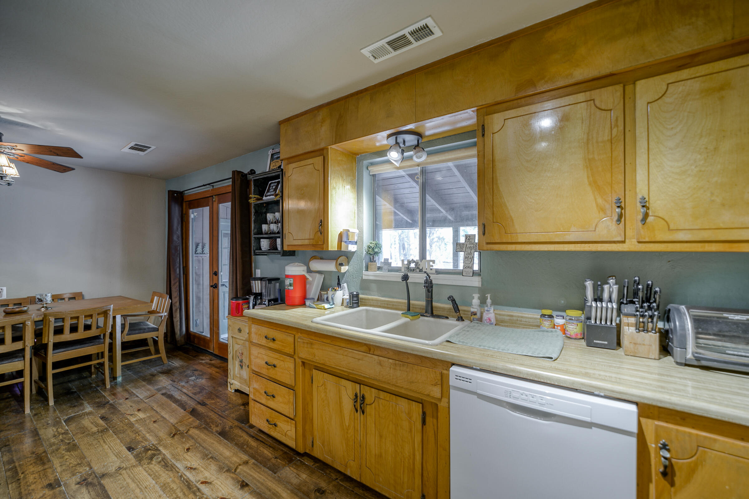 34740 Timber Ridge Road Shingletown, CA 96088 - Photo 15 of 70 HV7A5858