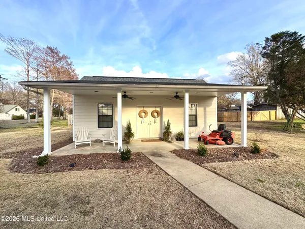 $275,000 | 202 Gayle Drive, Clarksdale, MS 38614
