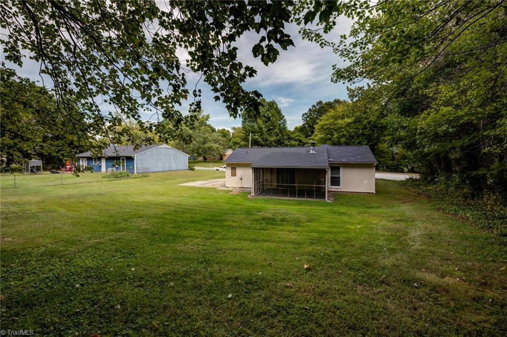 3215 Rockingham Road High Point, NC 27265 - Photo 28 of 31