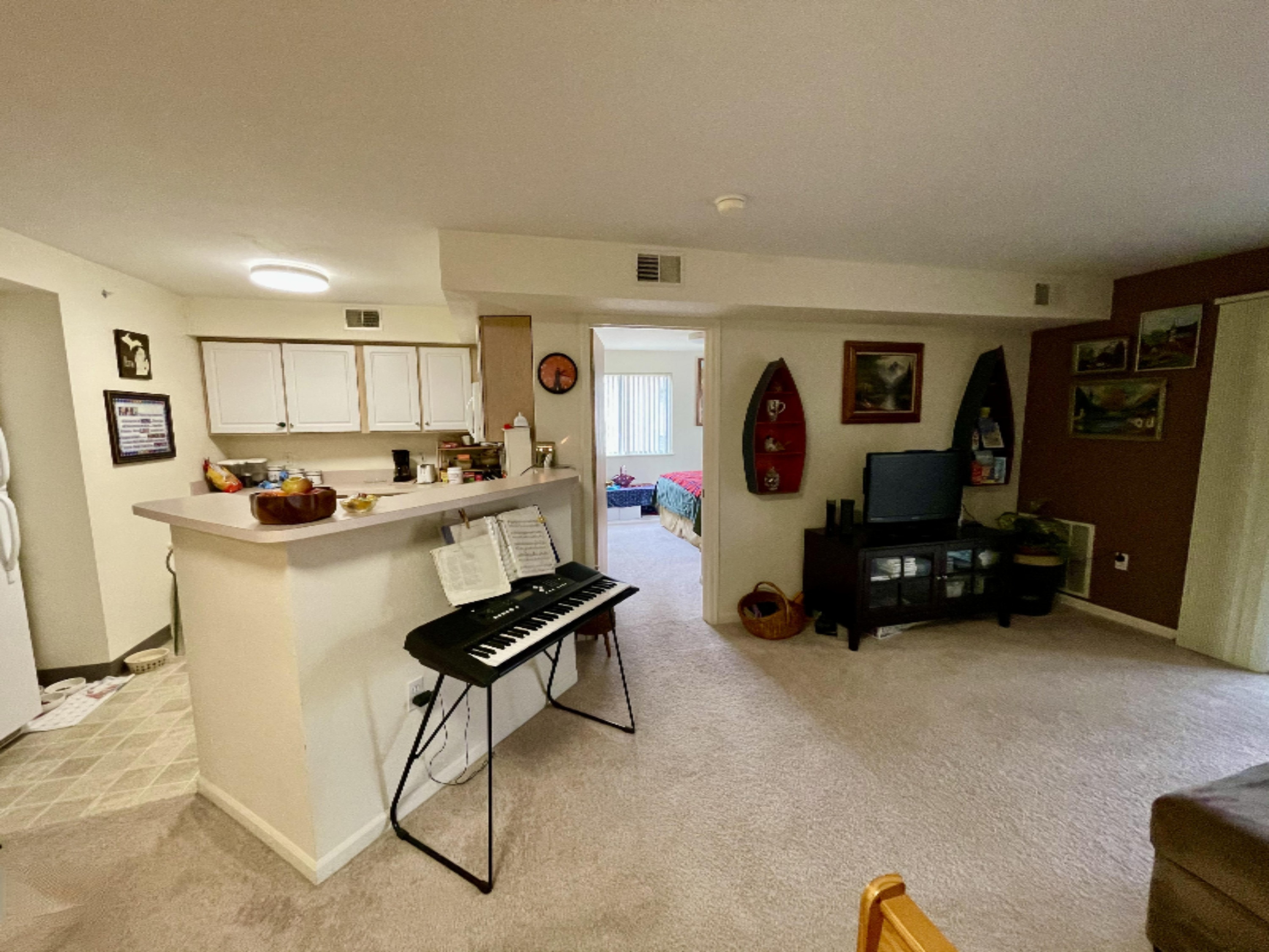 18372 North Ridge Court, Unit 3 Spring Lake, MI 49456 - Photo 4 of 25 IMG_0973