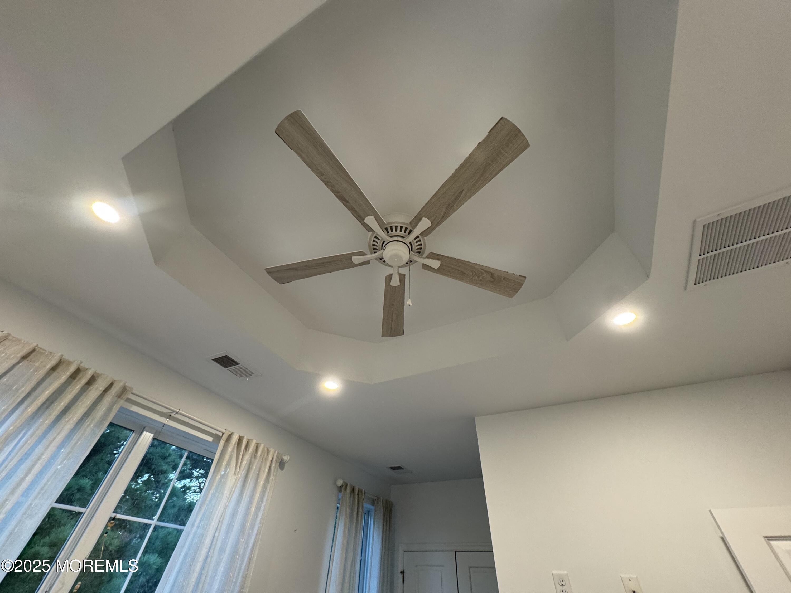 208 Revival Road Brick, NJ 08723 - Photo 8 of 24 208 Revival ceiling fan