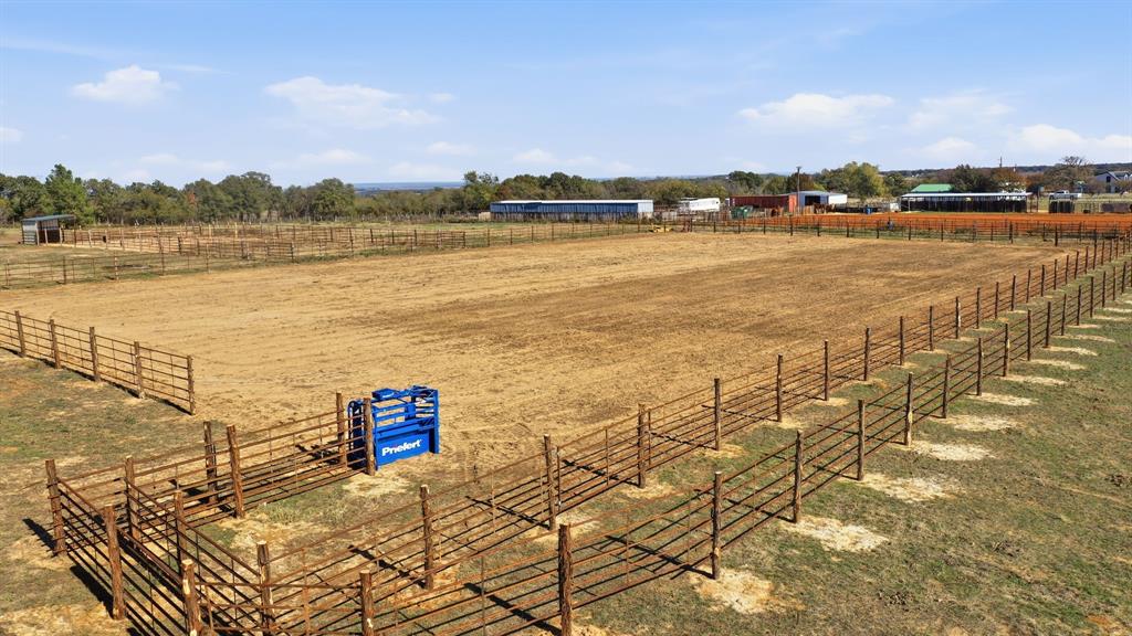 9150 Colony Road Tolar, TX 76476 - Photo 31 of 38