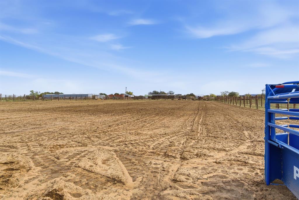 9150 Colony Road Tolar, TX 76476 - Photo 33 of 38