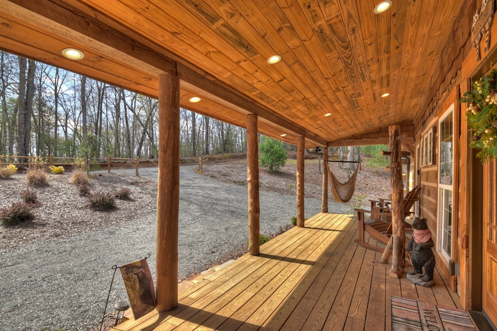 1276 Timber Lake Road Blue Ridge, GA 30513 - Photo 6 of 50 a balcony view with a ocean view