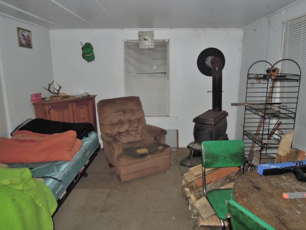 107 Waubanong Road Brattleboro, VT 05301 - Photo 3 of 28