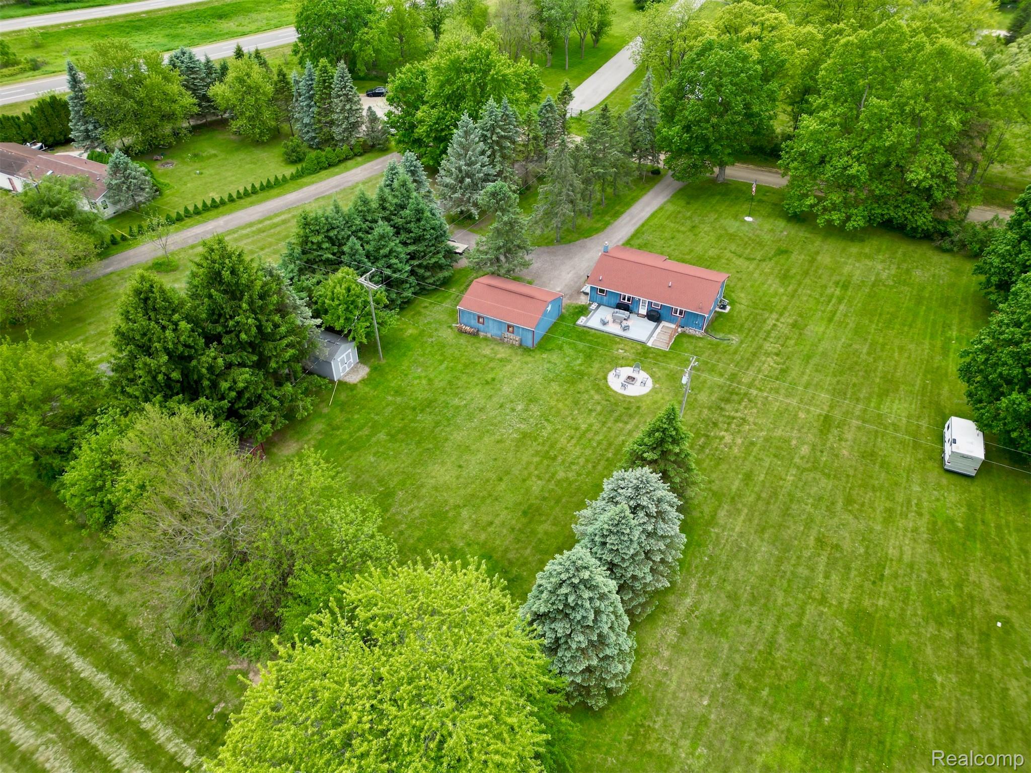 3350 Cemetery Road Fowlerville, MI 48836 - Photo 50 of 54 dji_fly_20260527_152648_7_1779906132722_photo.jpeg