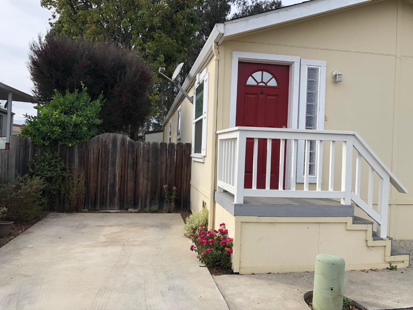 789 Green Valley Road, Unit 75 Watsonville, CA 95076 - Photo 2 of 15 Gallery Image 2