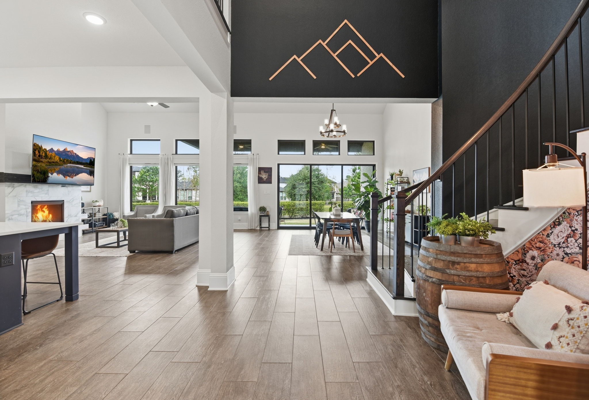 10102 South Goshawk Trail Conroe, TX 77385 - Photo 4 of 45