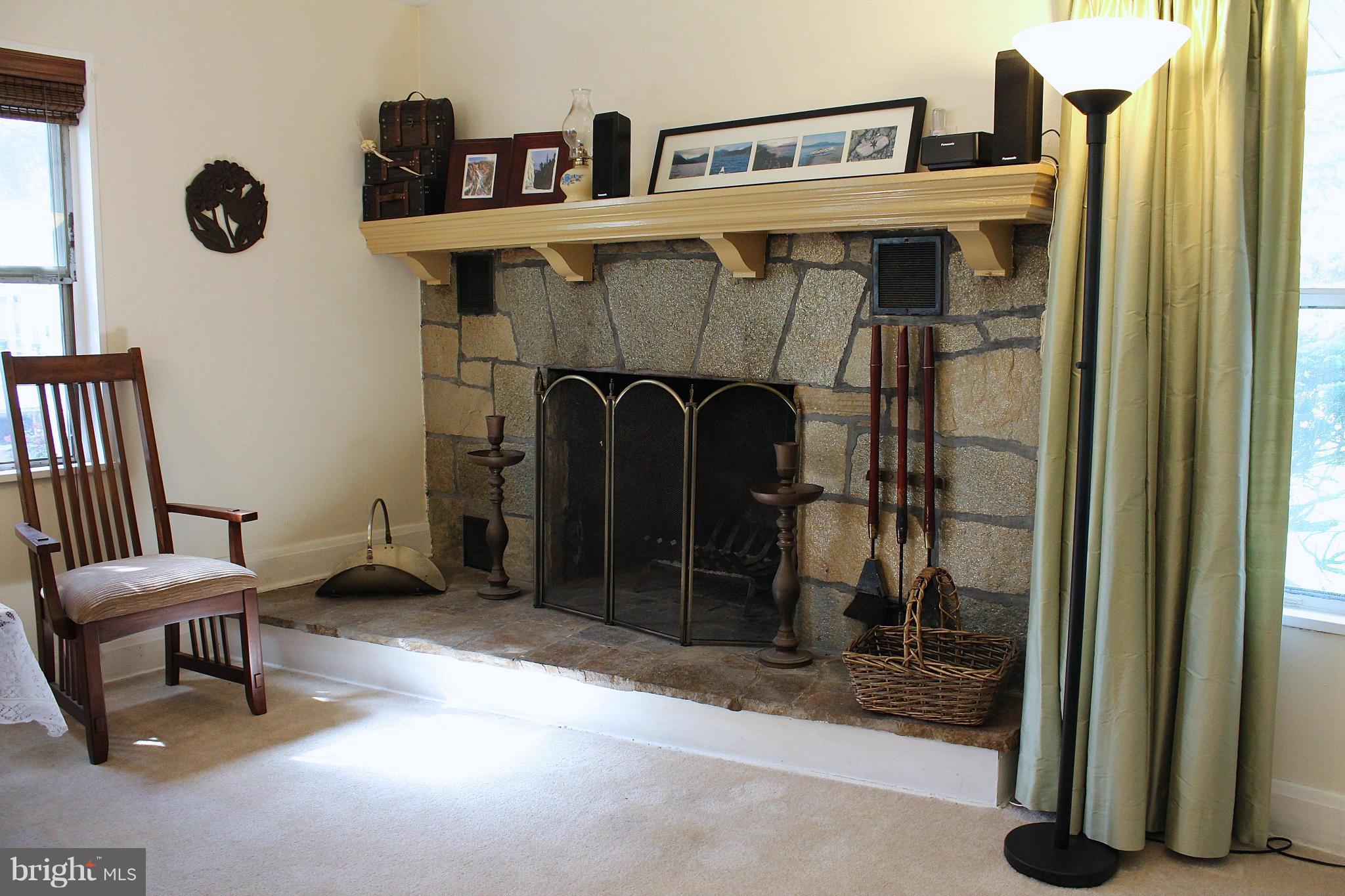 1565 Efford Road Pasadena, MD 21122 - Photo 14 of 30 Interior (General)