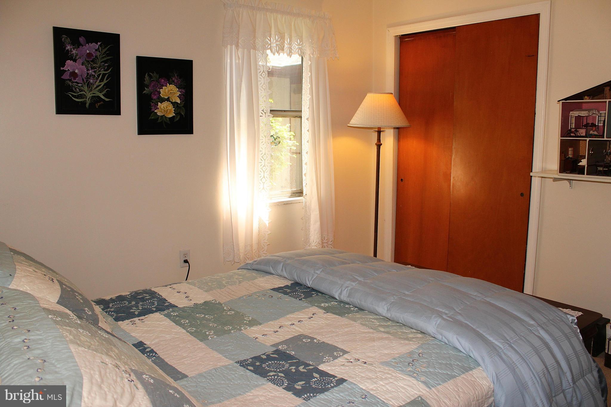 1565 Efford Road Pasadena, MD 21122 - Photo 21 of 30 Bedroom