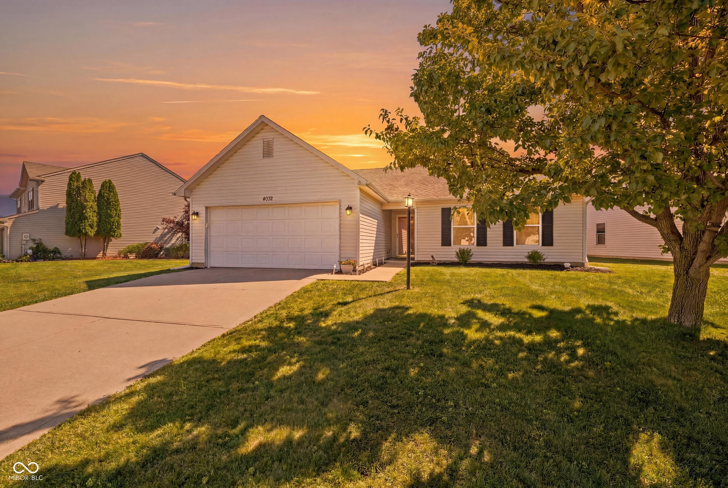 4032 Springmill Drive Kokomo, IN 46902 - Photo 2 of 33
