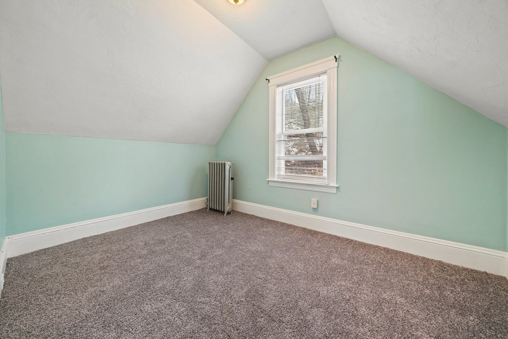 44 Beaconsfield Road Worcester, MA 01602 - Photo 22 of 32 an empty room with windows