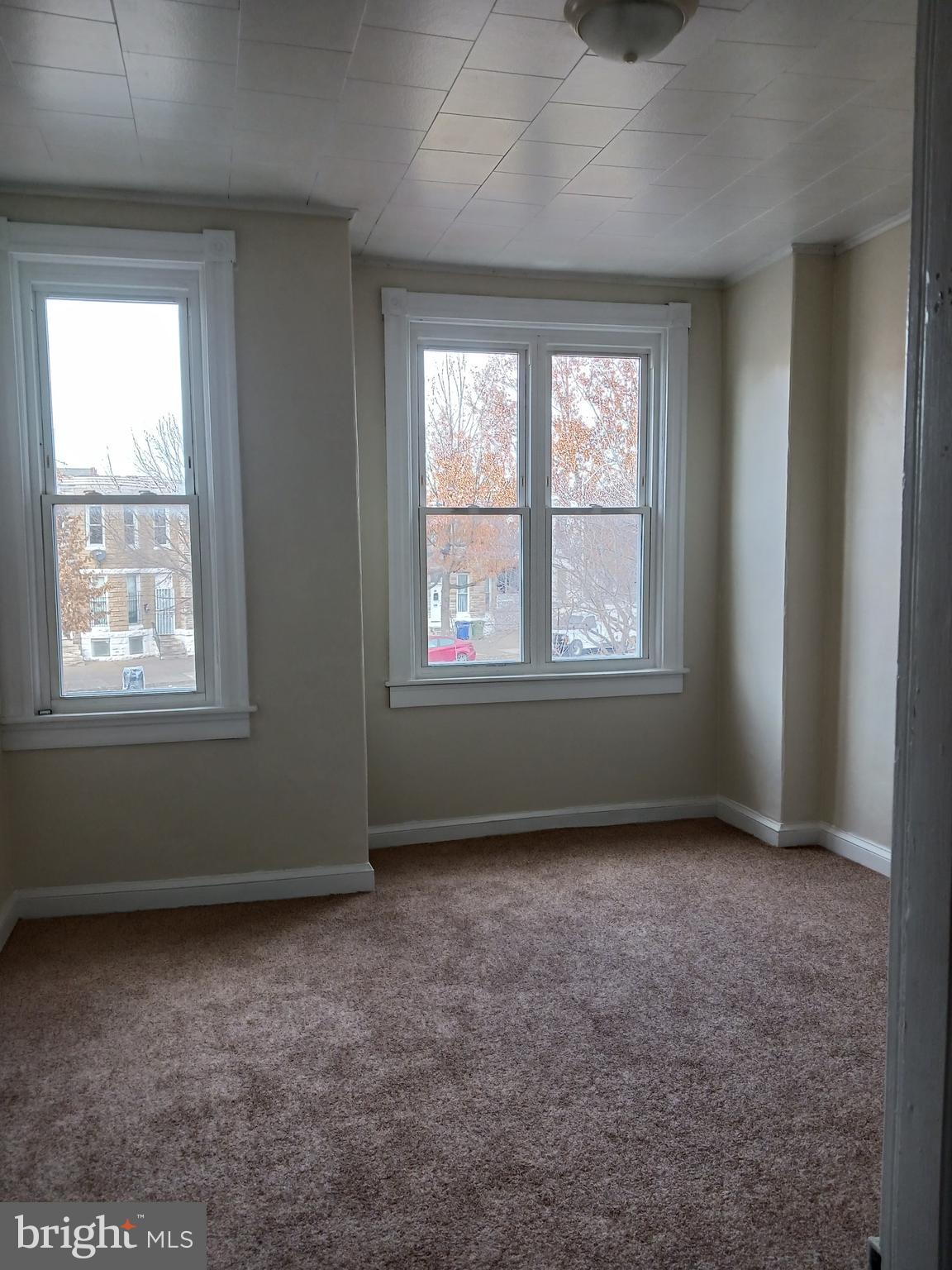 1615 Ramsay Street Baltimore, MD 21223 - Photo 17 of 44 Triple windows in main bedroom