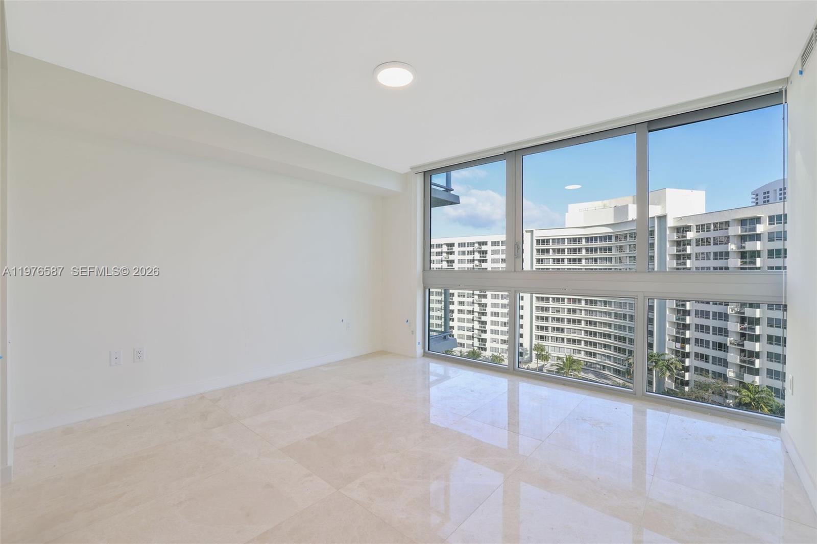 1500 Bay Road, Unit N0516 Miami Beach, FL 33139 - Photo 38 of 88