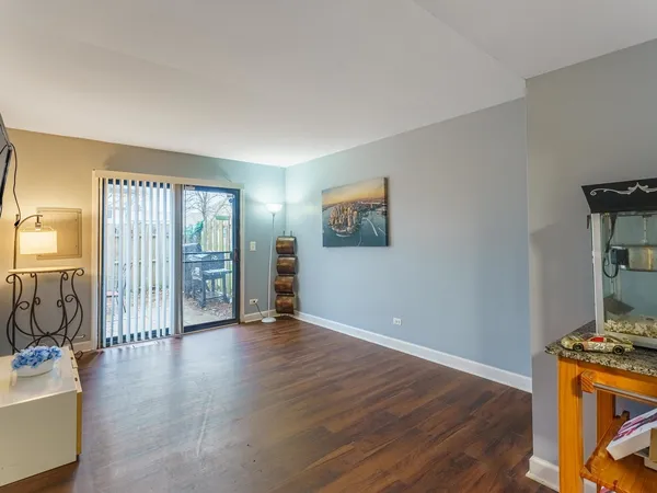 $240,000 | 317 Ozark Drive, Bolingbrook, IL 60440