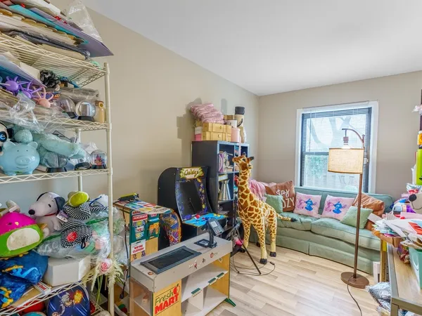 $240,000 | 317 Ozark Drive, Bolingbrook, IL 60440