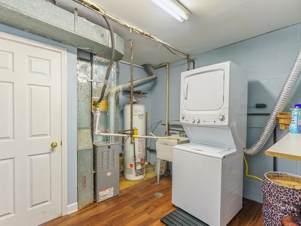 $240,000 | 317 Ozark Drive, Bolingbrook, IL 60440