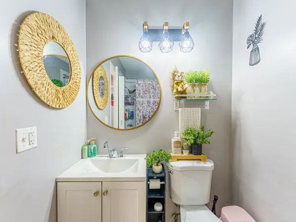 $240,000 | 317 Ozark Drive, Bolingbrook, IL 60440