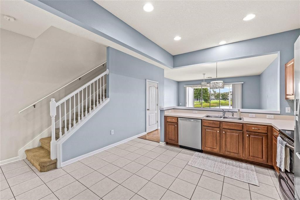 4879 Pond Ridge Drive Riverview, FL 33578 - Photo 9 of 57 Gallery Image 9