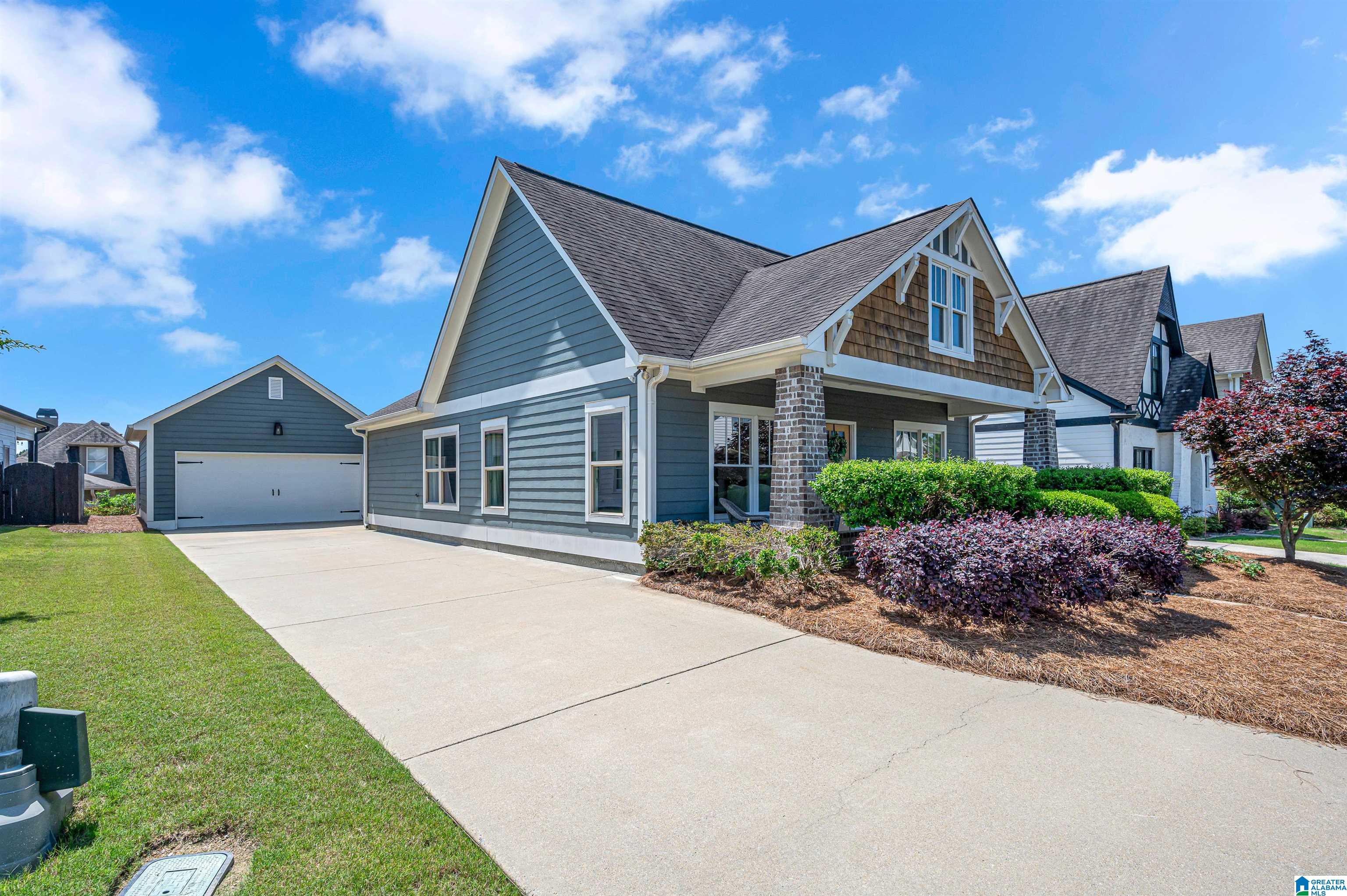 5012 Hawthorne Place Chelsea, AL 35043 - Photo 2 of 32